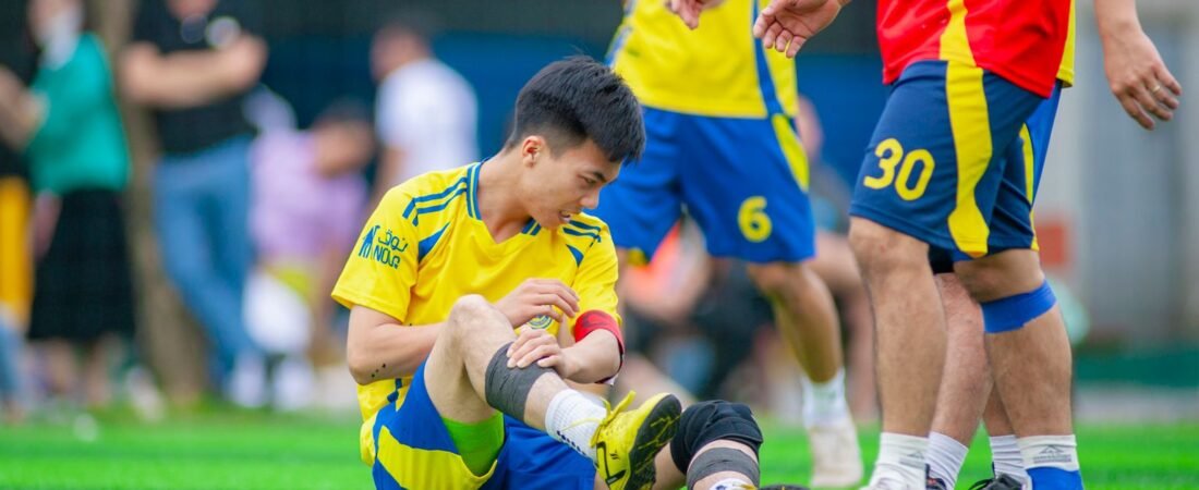 Pain On Inner Side Of Knee: What You Need To Know