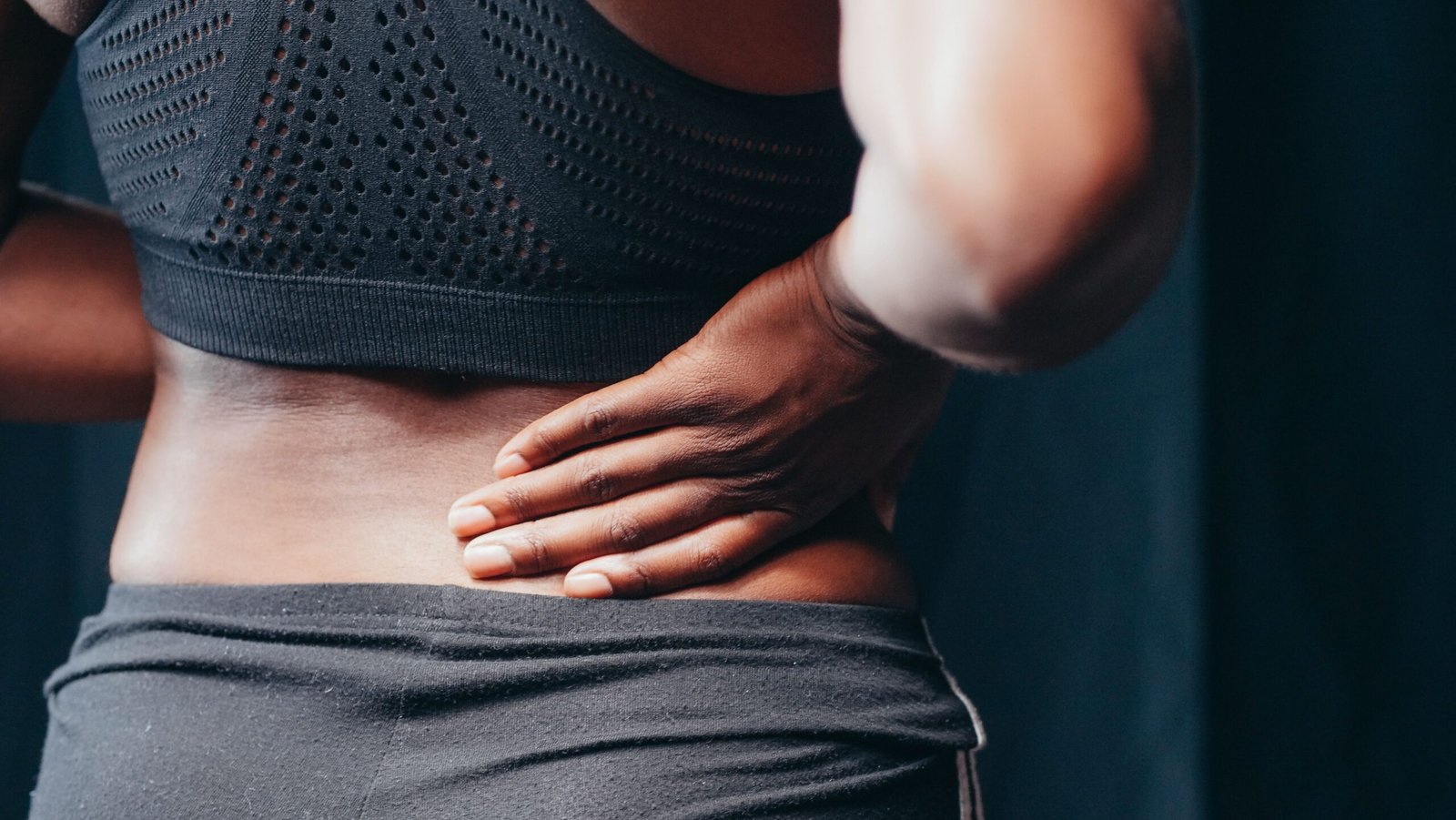 Quadratus Lumborum Pain: Causes & Recovery Tips