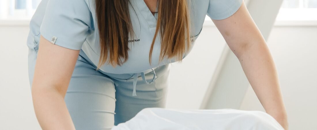 Should You Do Physical Therapy While You’re In Pain?