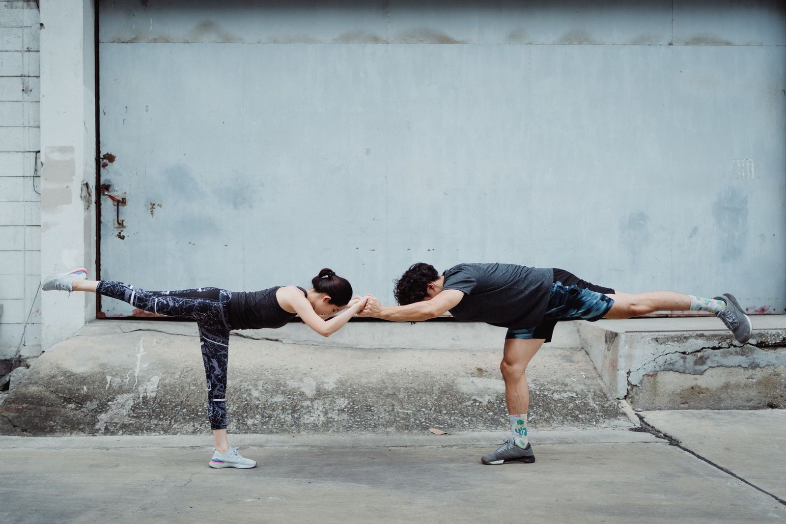 People practicing single-leg balance exercise, part of how to make your mcl heal faster through better readiness