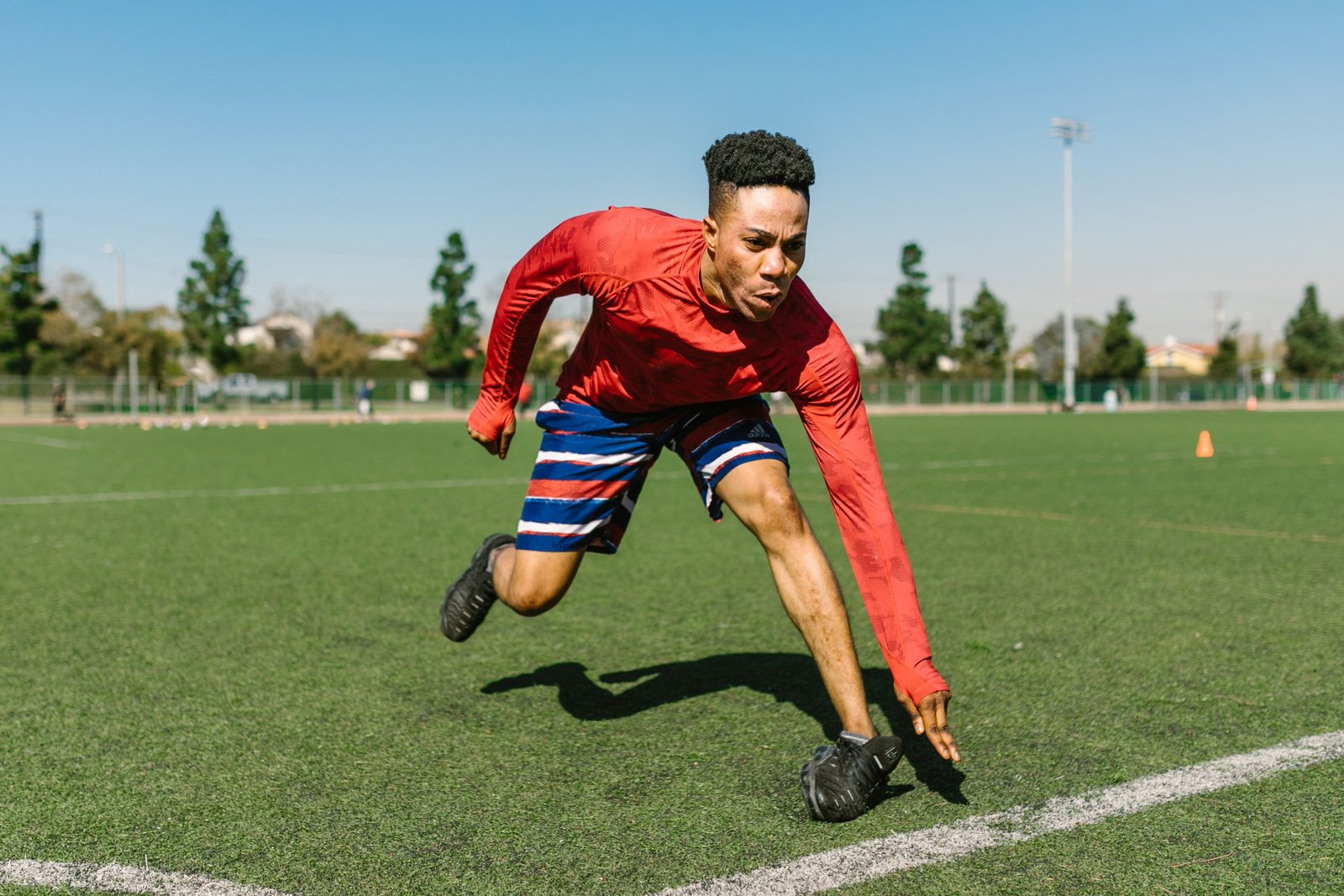 Runner training outdoors, relevant to fibula stress fracture risk