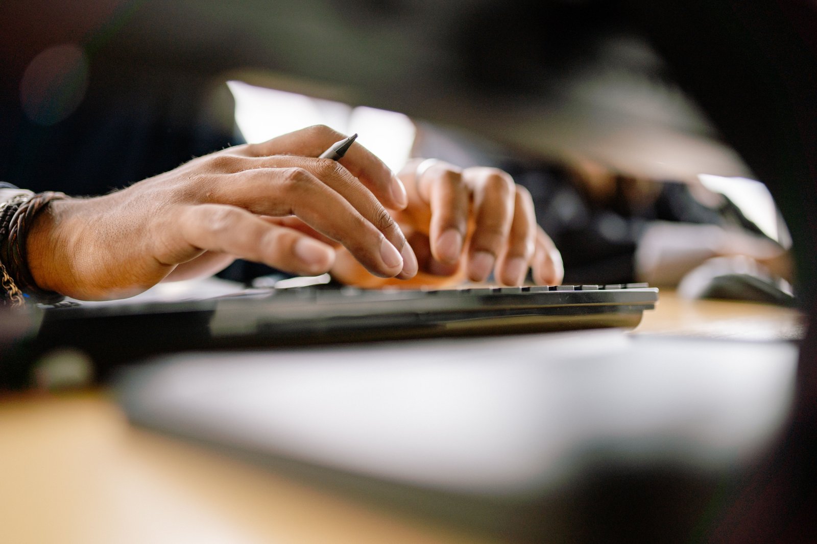 Repetitive typing, a common driver of thumb and wrist pain 6 self-treatment tips address